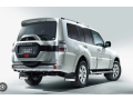 mitsubishi-pajero-small-0