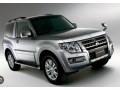 mitsubishi-pajero-small-1